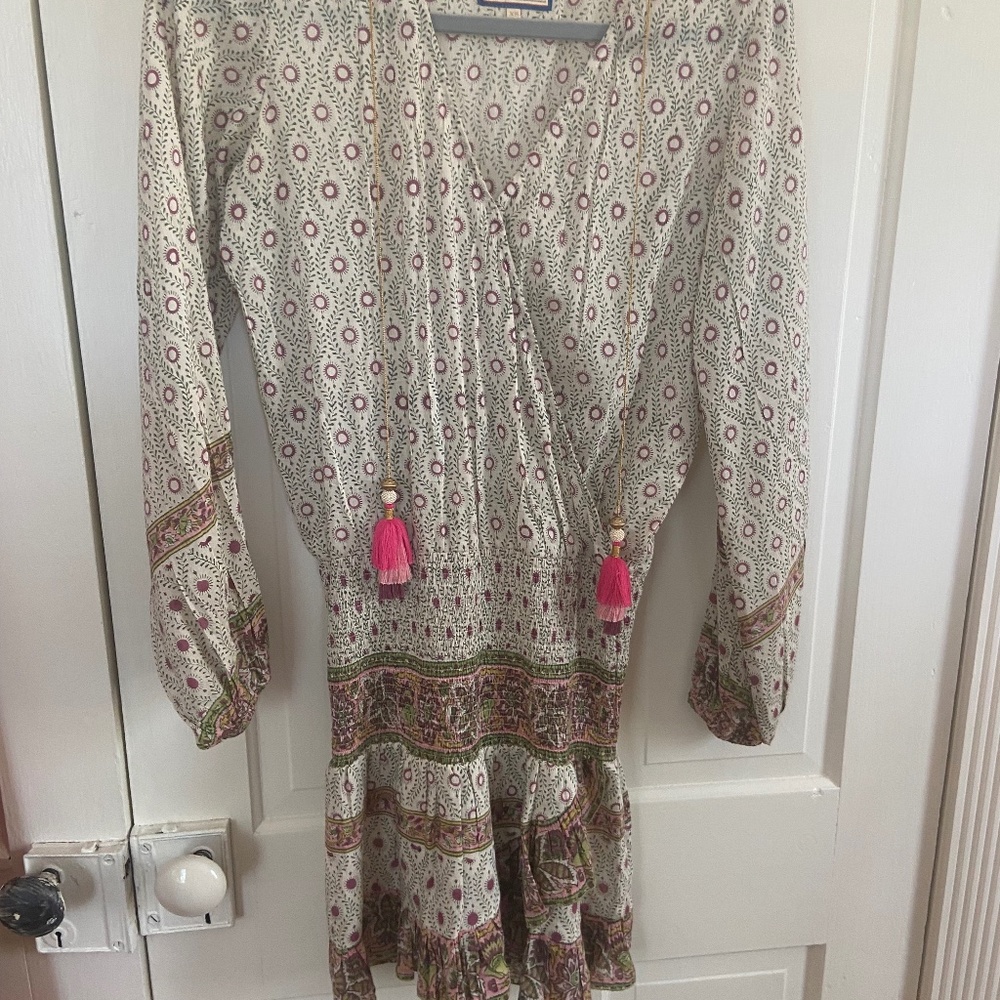 BELL by ALICIA BELL Sz XS Small Green/Cream Floral Smocked Waist Evelyn Dress